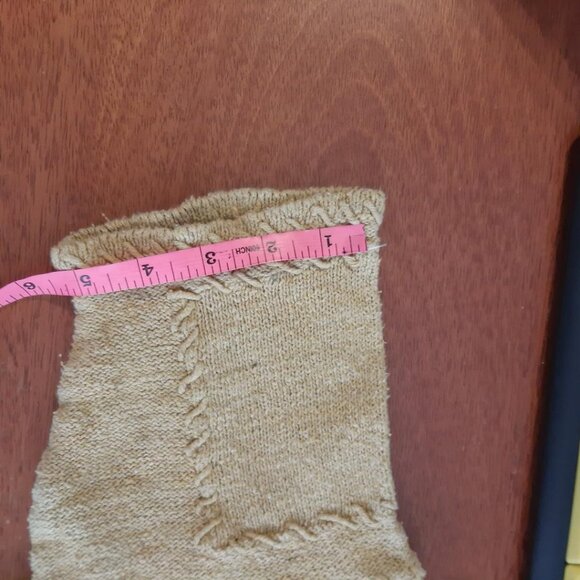 Styles To Go Women CrewNeck Short Sleeve Sweate Beige Size S PreLoved Excellent - Picture 6 of 8